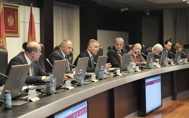 Сачували ДПС и Мила